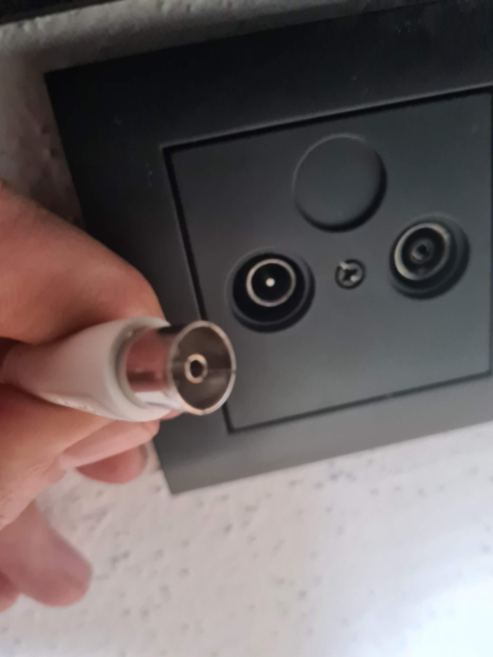 Fernseher TV/SAT Anschluss richtig? (Technik, Technologie)