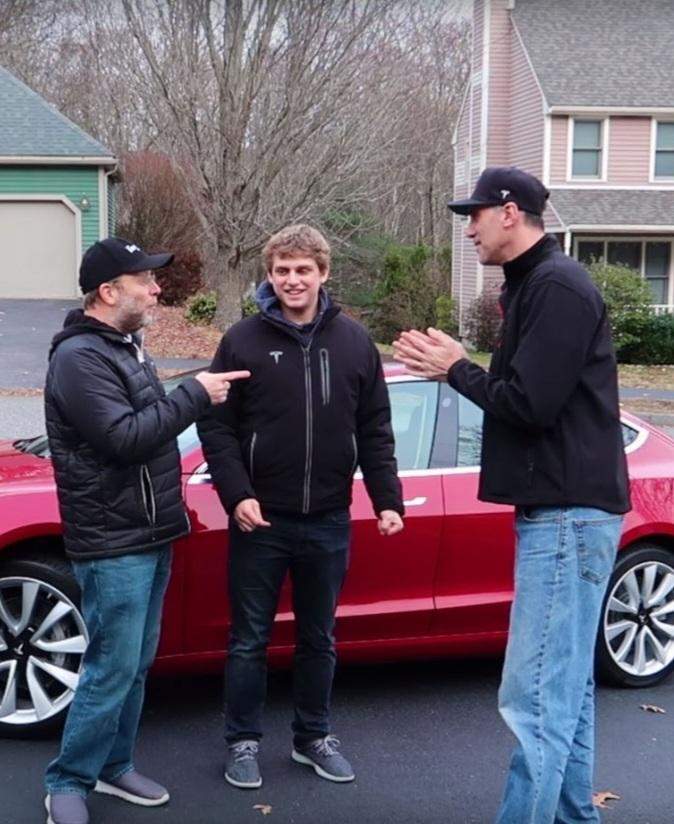 Findet ihr 2.00 m sind wirklich so groß als Mann? (Frauen, Männer ...