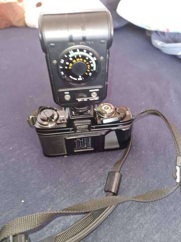 - (Smartphone, Video, Bilder)
