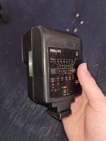 - (Smartphone, Video, Bilder)