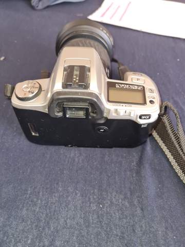 - (Smartphone, Video, Bilder)