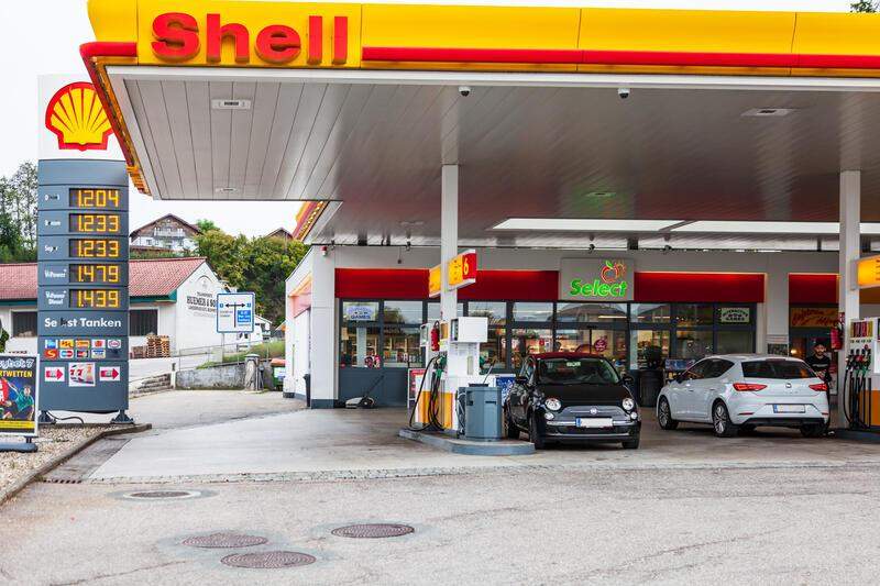 Findet Ihr das Shell und Total Tankstellen die Kunden abzocken? (Auto