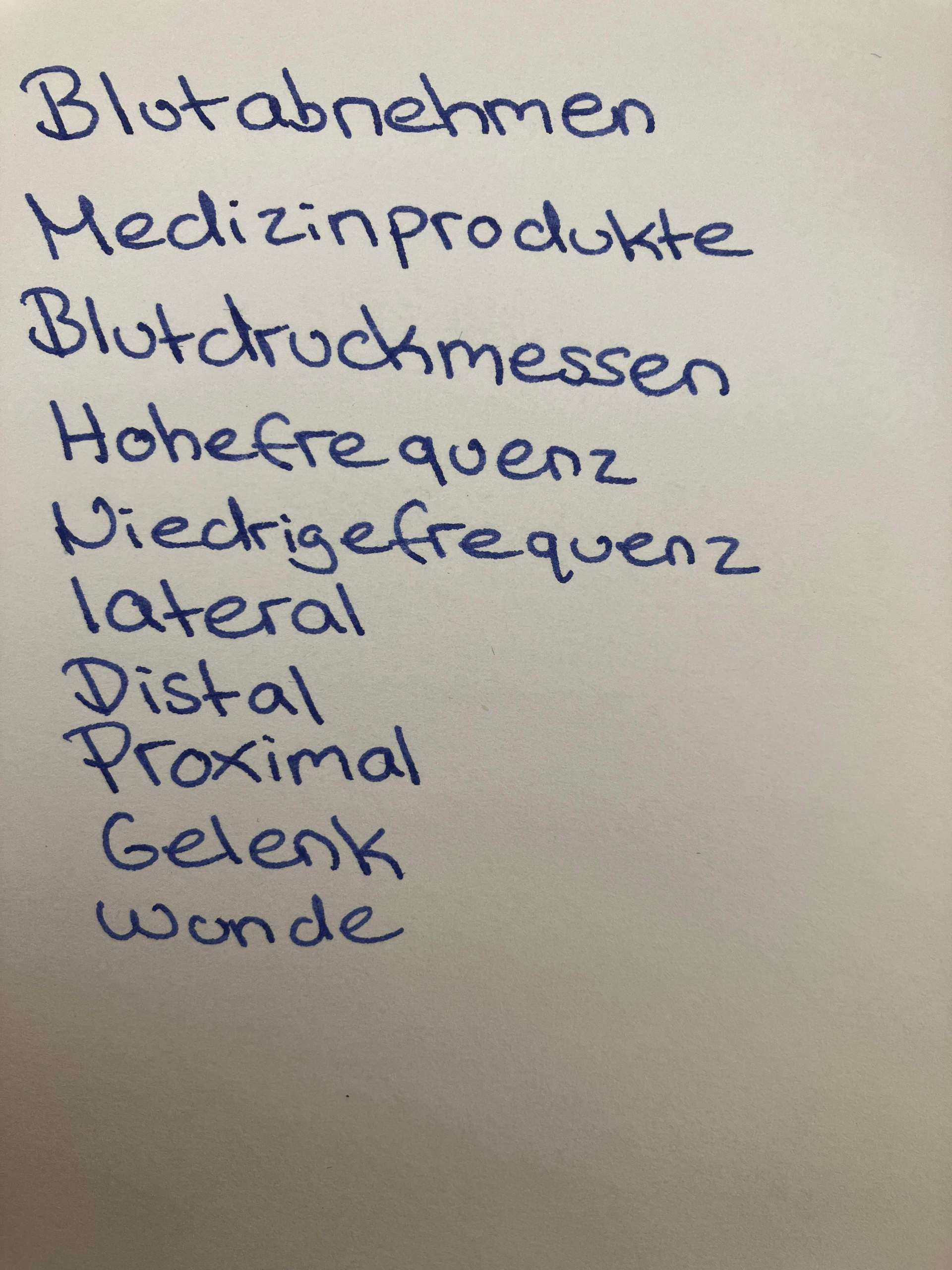 Findet ihr die Schrift lesbar bzw schön/ordentlich? (Schriftart ...