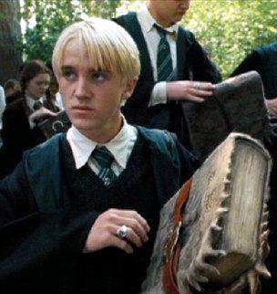 Findet Ihr Draco Malfoy hübsch?