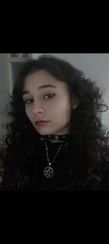 - (Make-Up, Schminke, Model)