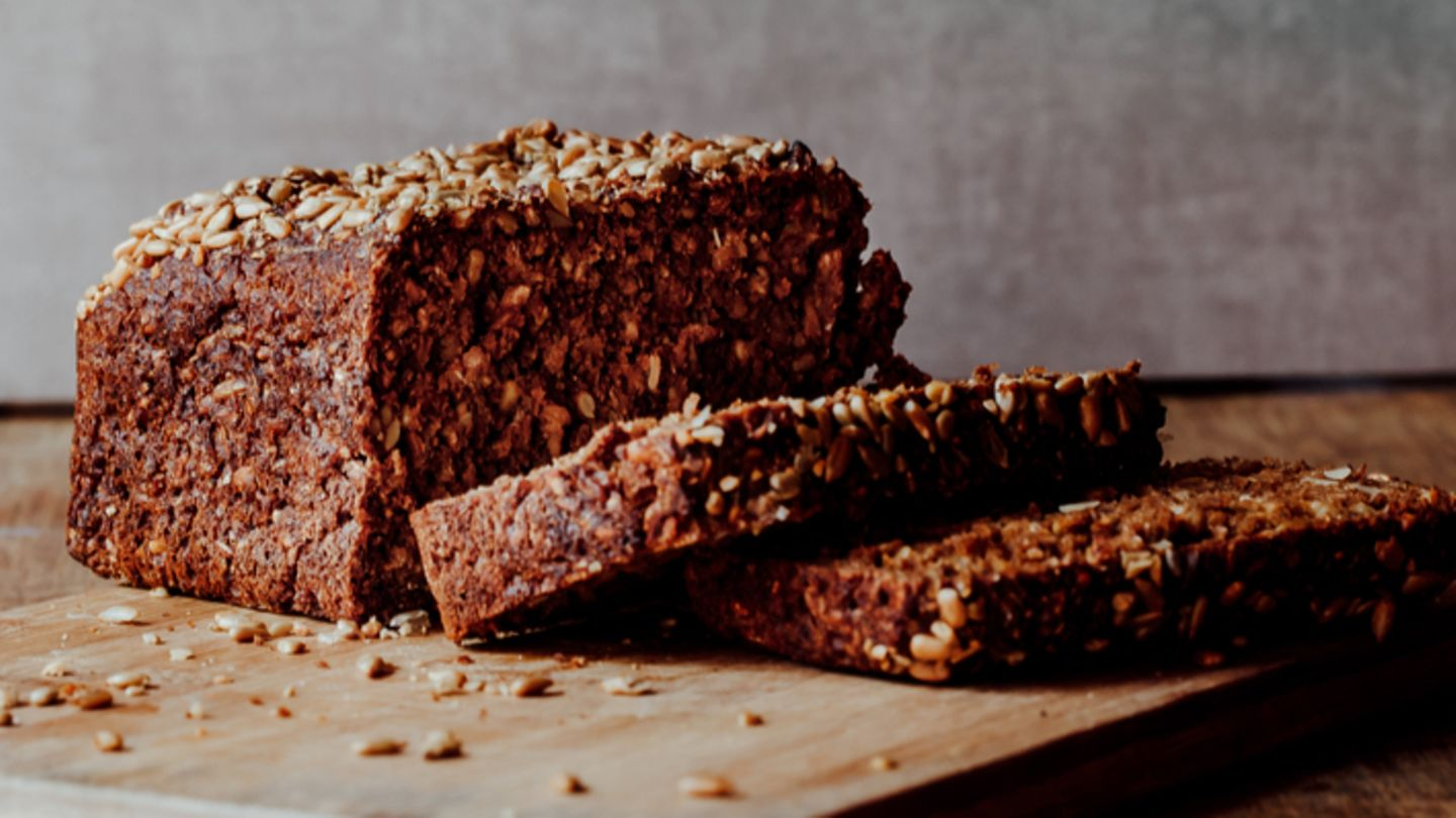 Findet ihr &amp;quot;Schwarzbrot&amp;quot; lecker? (Geschmack, Frühstück, Brot)