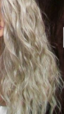 - (Liebe, Freundschaft, Haare)