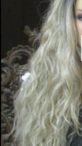 - (Liebe, Freundschaft, Haare)