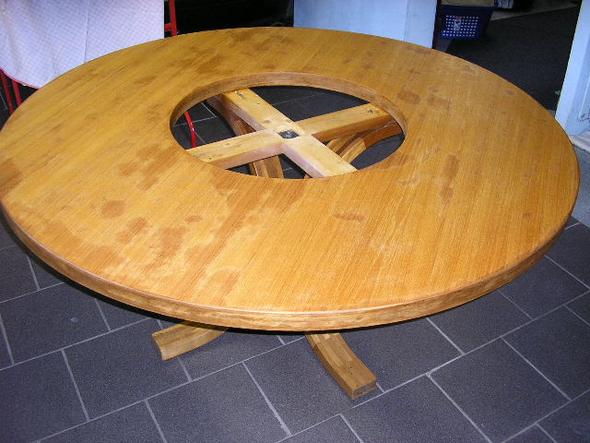 Holztisch - (Holz, Bearbeitung, holz-reinigen)