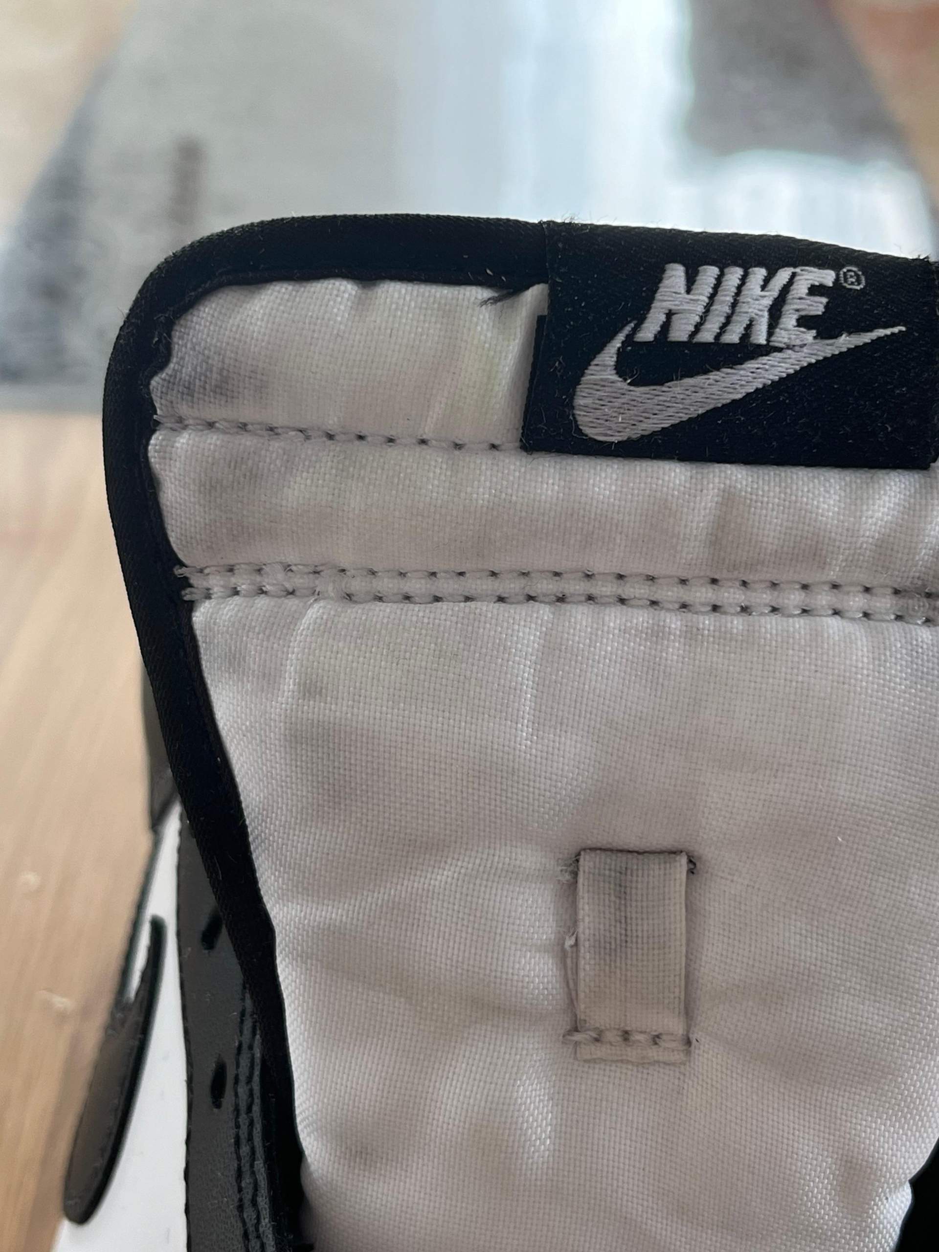 Wie Bekomme Ich Flecken Aus Nike Jordans? – BQCL
