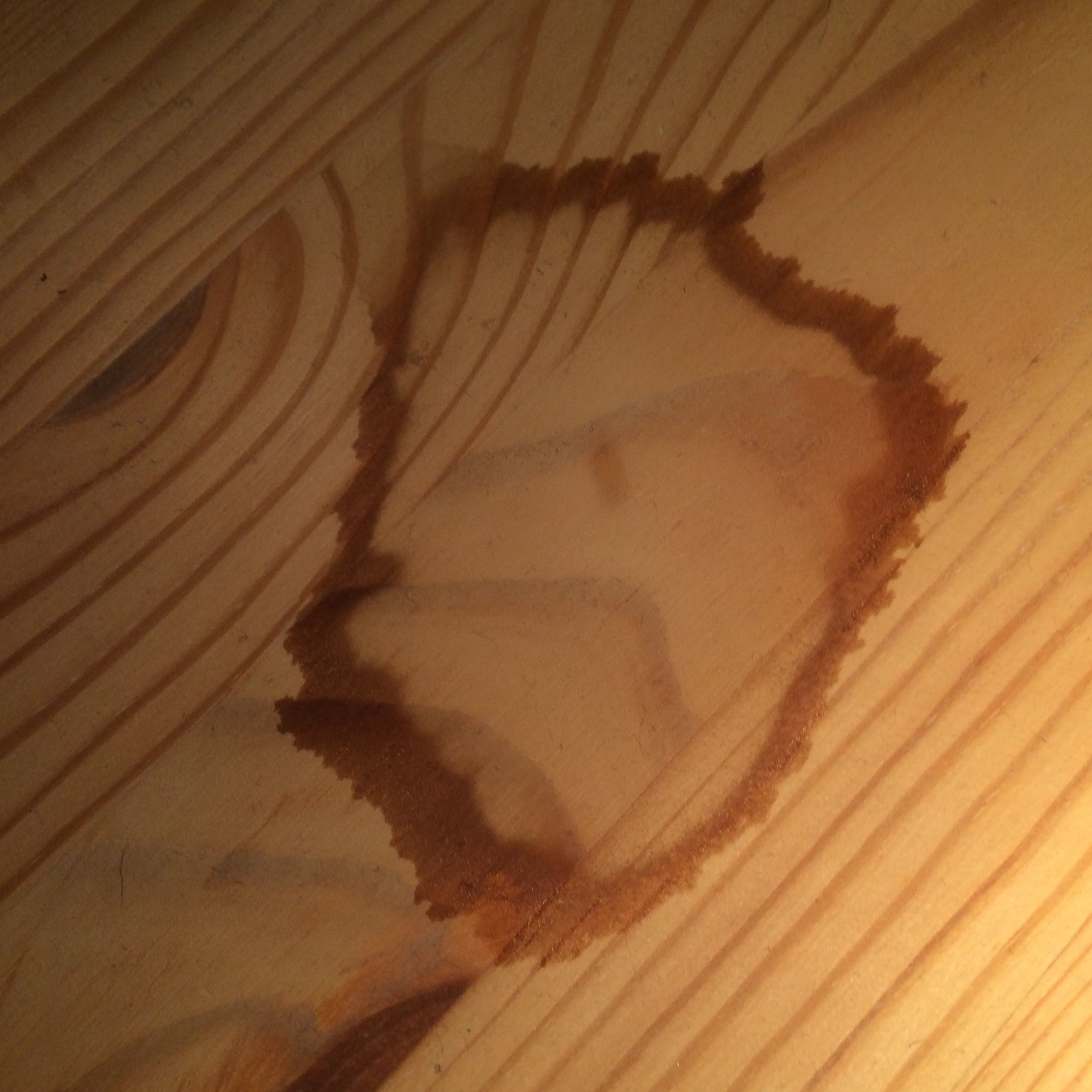 Flecken auf Unbehandeltem Holz (Haushalt, Reinigung)