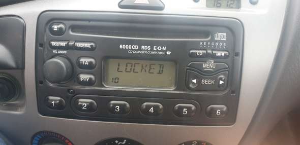 Ford Radio gesperrt?