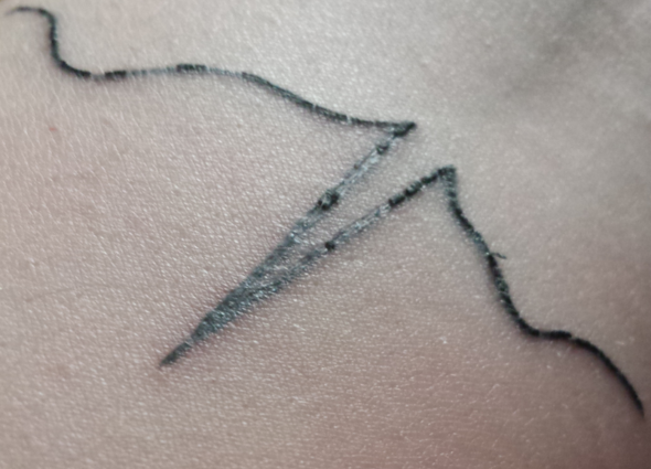 Tattoo 2 - (Pflege, Tattoo)