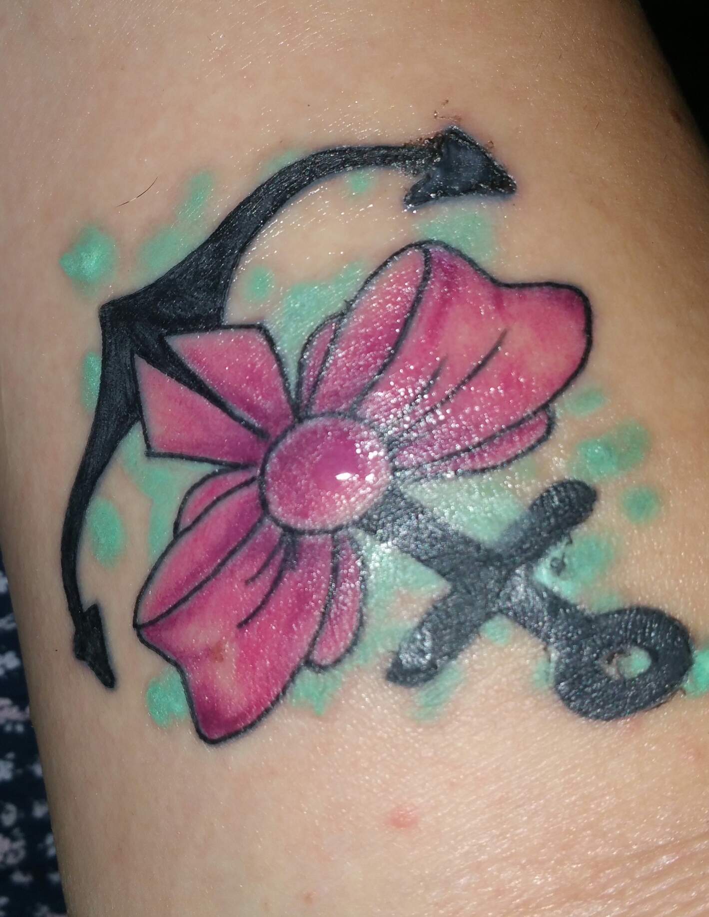 Frisches Tattoo Hang In Fetzen Runter Ist Das Normal Anker