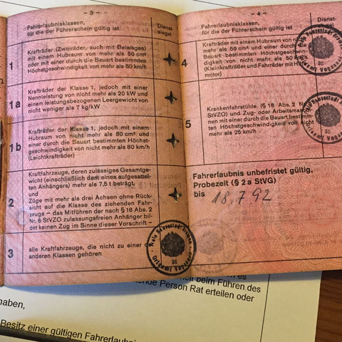 Führerschein. Welche Klasse hat mein Papa(alter Führerschein ...