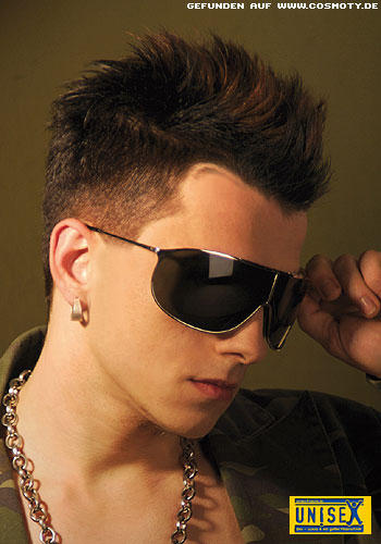 Haarschnitt-ideen adlı kullanıcının haarschnitt-ideen panosundaki pin Für welche Frisur würdet ihr euch entscheiden wenn ihr müsstet? (Männer)