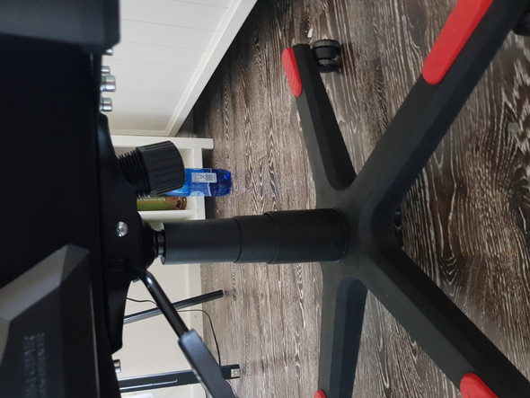 - (Büro, Stuhl, Bürostuhl)