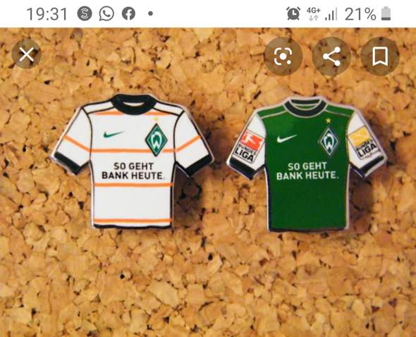 Fussballtrikots In Einen Kleinen Pin Designen Computer Fussball Trikot