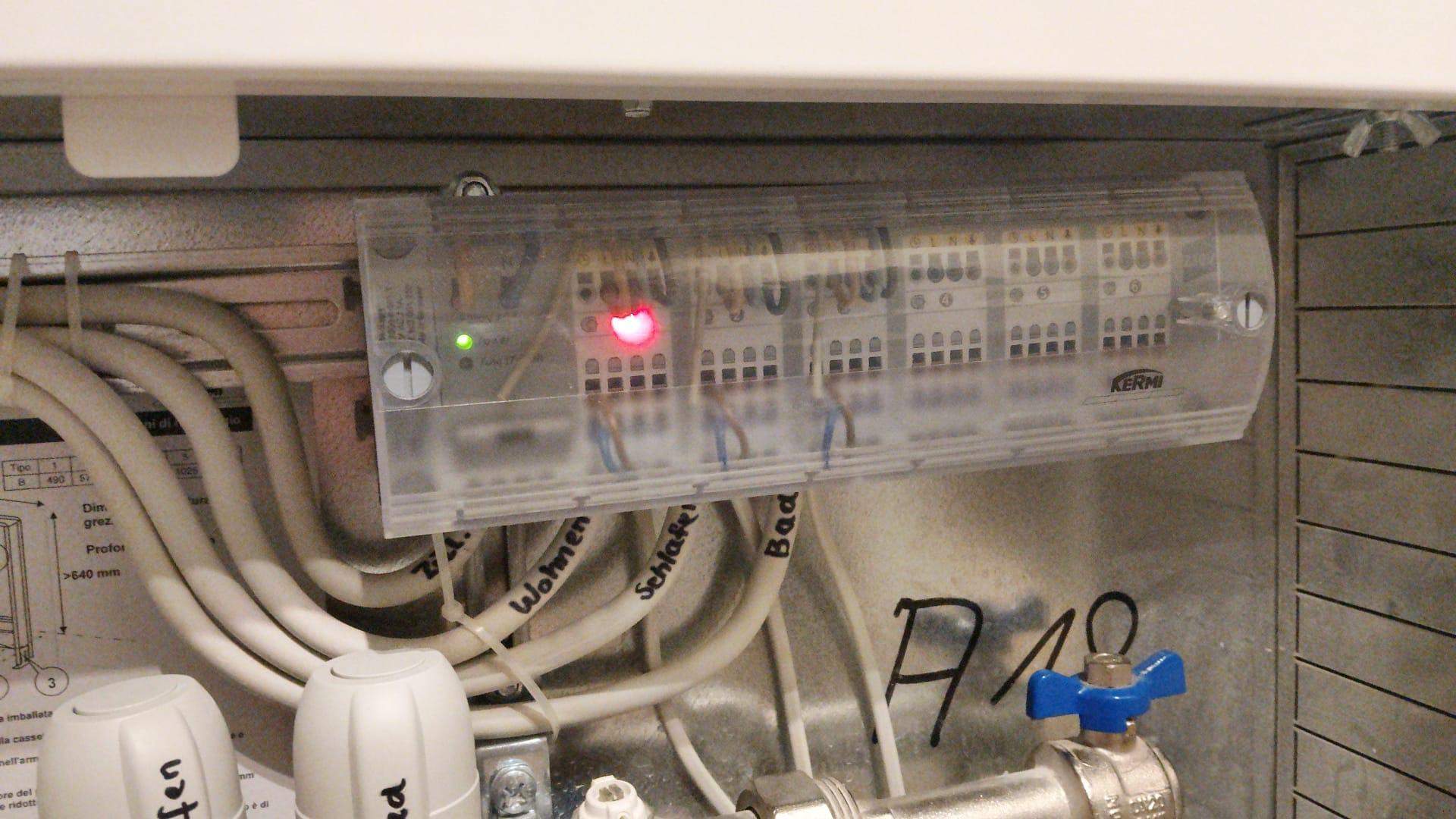 Fußbodenheizung 1 Heizkreis Wird Nicht Warm Fußbodenheizung wird in einem Heizkreis nicht warm? (Wärme, Kälte, heizen)