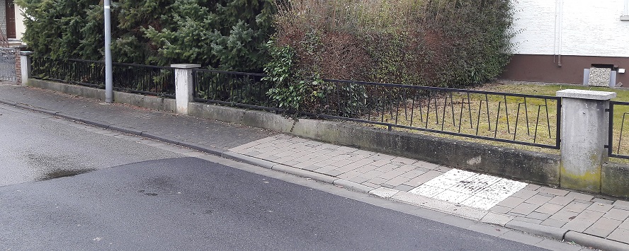 Gartenzaun zwischen Betonpfosten? (Garten, Zaun)