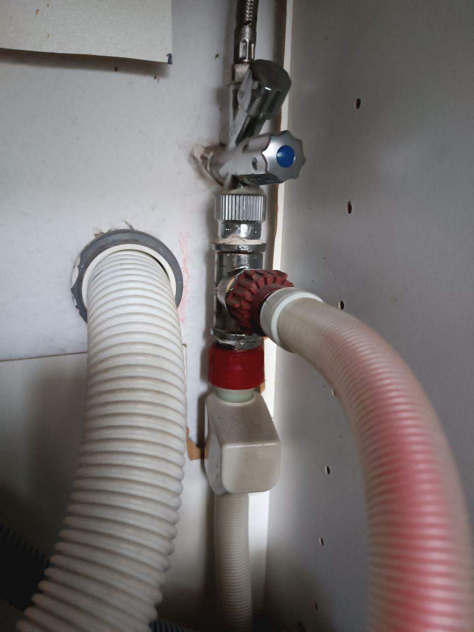 Gastherme nachfüllen, Prinzip verstanden, aber woher Wasser nehmen (welcher Anschluss