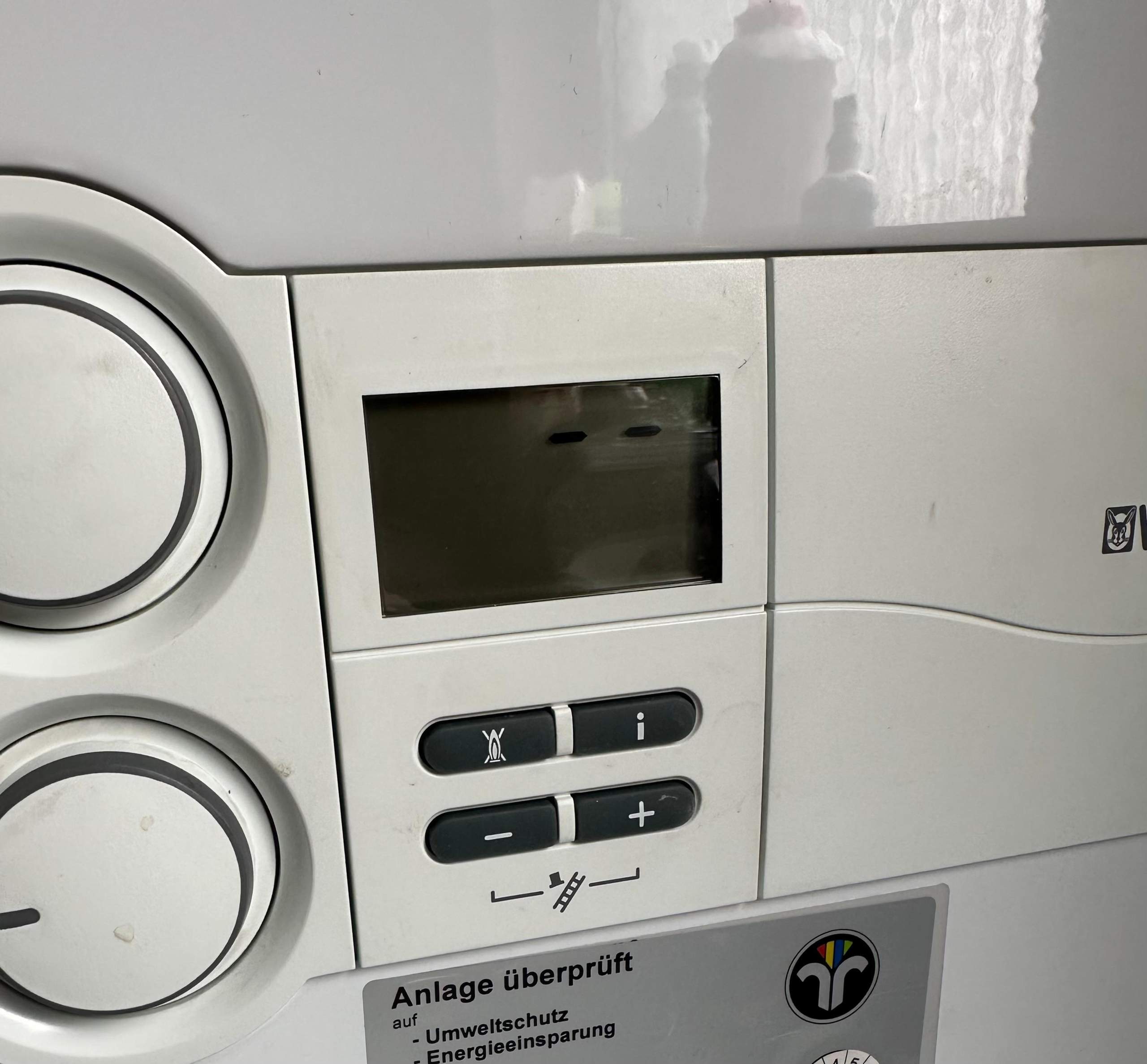 Gastherme Vaillant atmoTEC plus geht nicht mehr an? (Heizung)