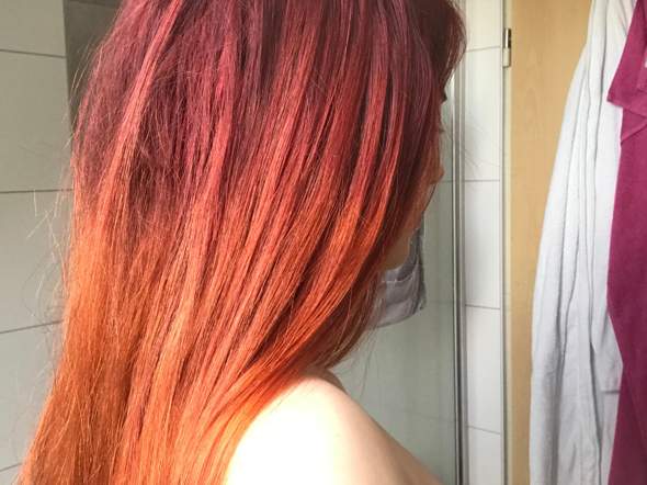 Gefarbte Haare Blondieren Was Beachten Farben