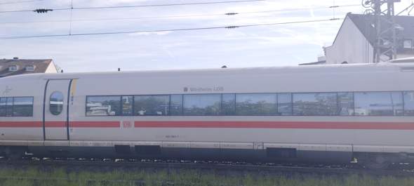 Gehört der Zug dem Kreis Weilheim in Oberbayern?