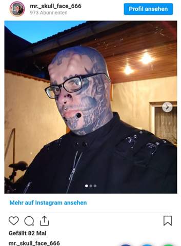 Geht Der Beauty Trend Dahin Sich Die Ohren Abzuschneiden Freizeit Manner Foto