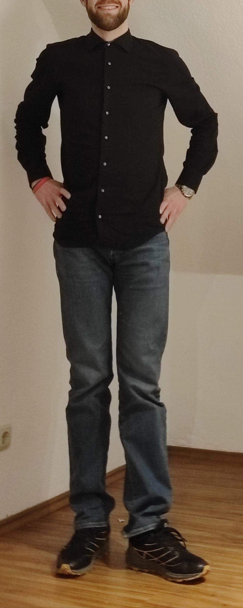 Geschlossenes Hemd in die Hose oder draußen? (Männer, Kleidung, Mode)
