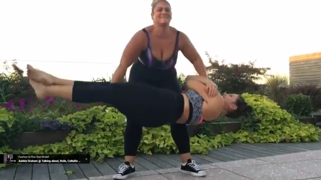gibt es frauen die 70 kg beim bankdrücken machen? (Kraft)