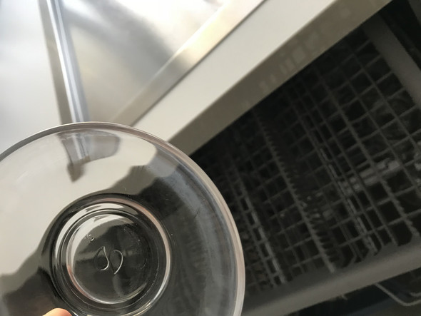 Glaser Aus Der Spulmaschine Ist Milchig Verschmutzt Haushalt Kuche Glas