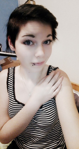 glue in extensions bei kurzen haaren