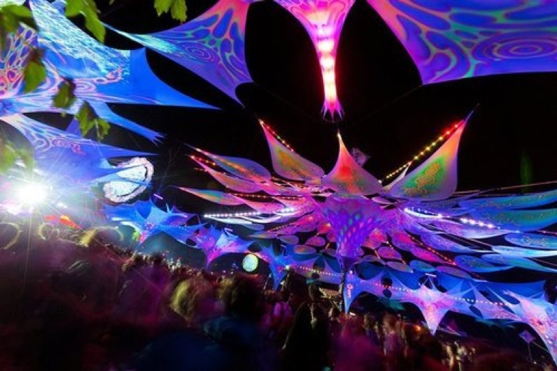 Goa-deko selbst machen (Party, Dekoration, Schwarzlicht) Goa-deko selbst machen (Party, Dekoration, Schwarzlicht)