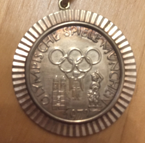Münze Bild 2 - (München, Münzen, Olympische Spiele)
