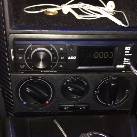 Das radio  - (Musik, Auto, KFZ)