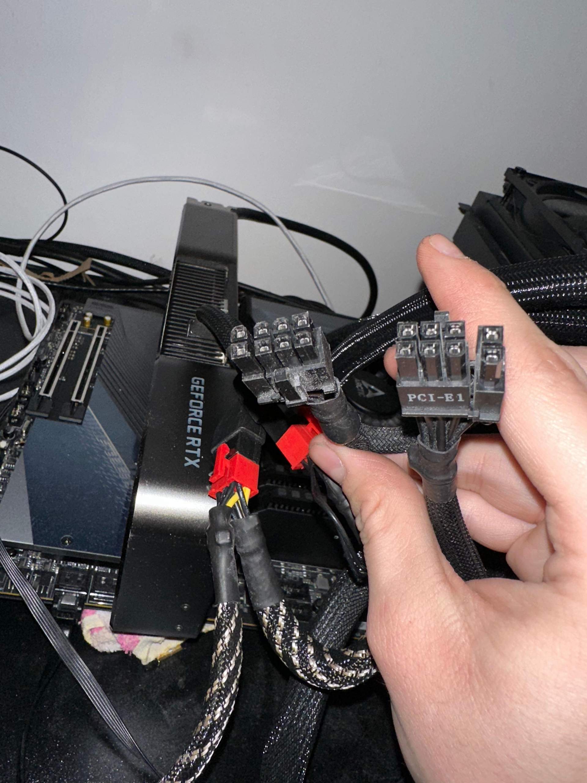 Gpu Pin Configuration GPU Pin Anschluss? (Gaming PC, Netzteil, Nvidia GeForce RTX)