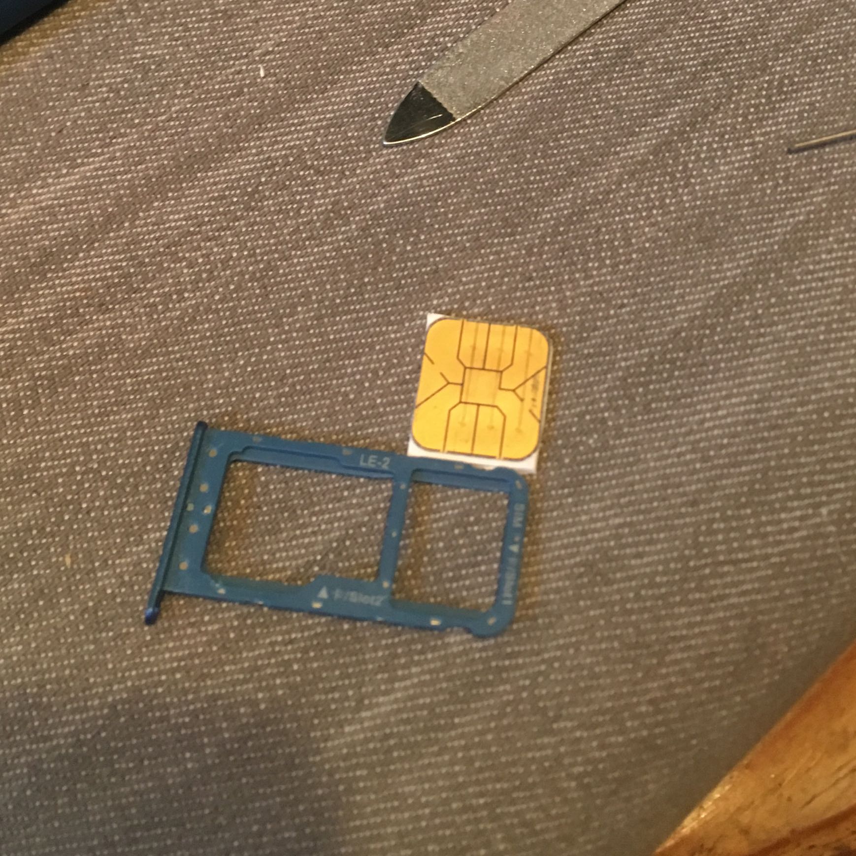 Große Sim Karte zu Nanosim zuschneiden? (SIM-Karte, schneiden) Große Sim Karte zu Nanosim zuschneiden? (SIM-Karte, schneiden)