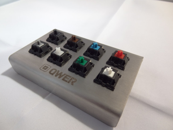 Bsp 1 - (PC, Gaming, Tastatur)