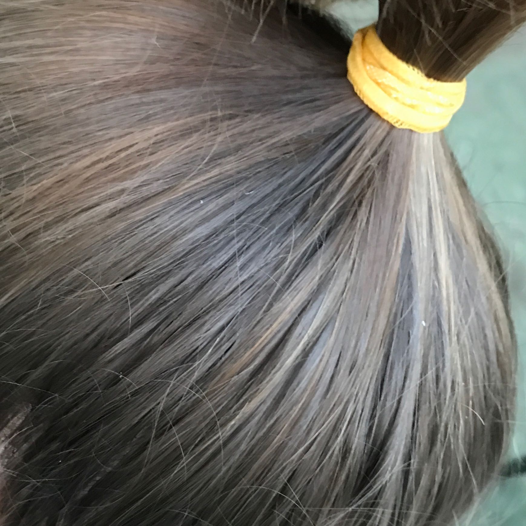 haare aufhellen fur blaue tonung