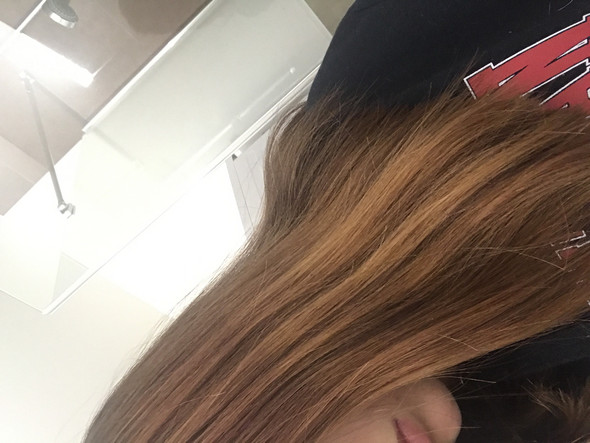 haare blau tonen braun