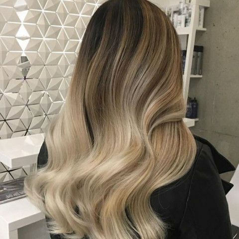 Haare Farben Beim Friseur Kosten Hilfe Madchen Frauen Beauty