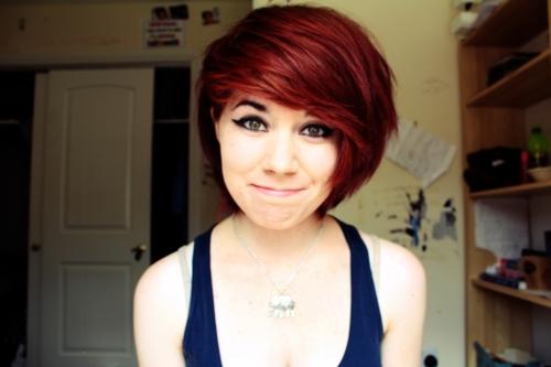 Haare Ganz Kurz Schneiden Mit Lockigem Haar Friseur Locken Scene