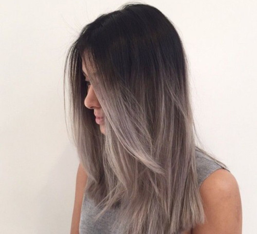 Haare In Einem Grey Ombre Farben Haare Farben Grau