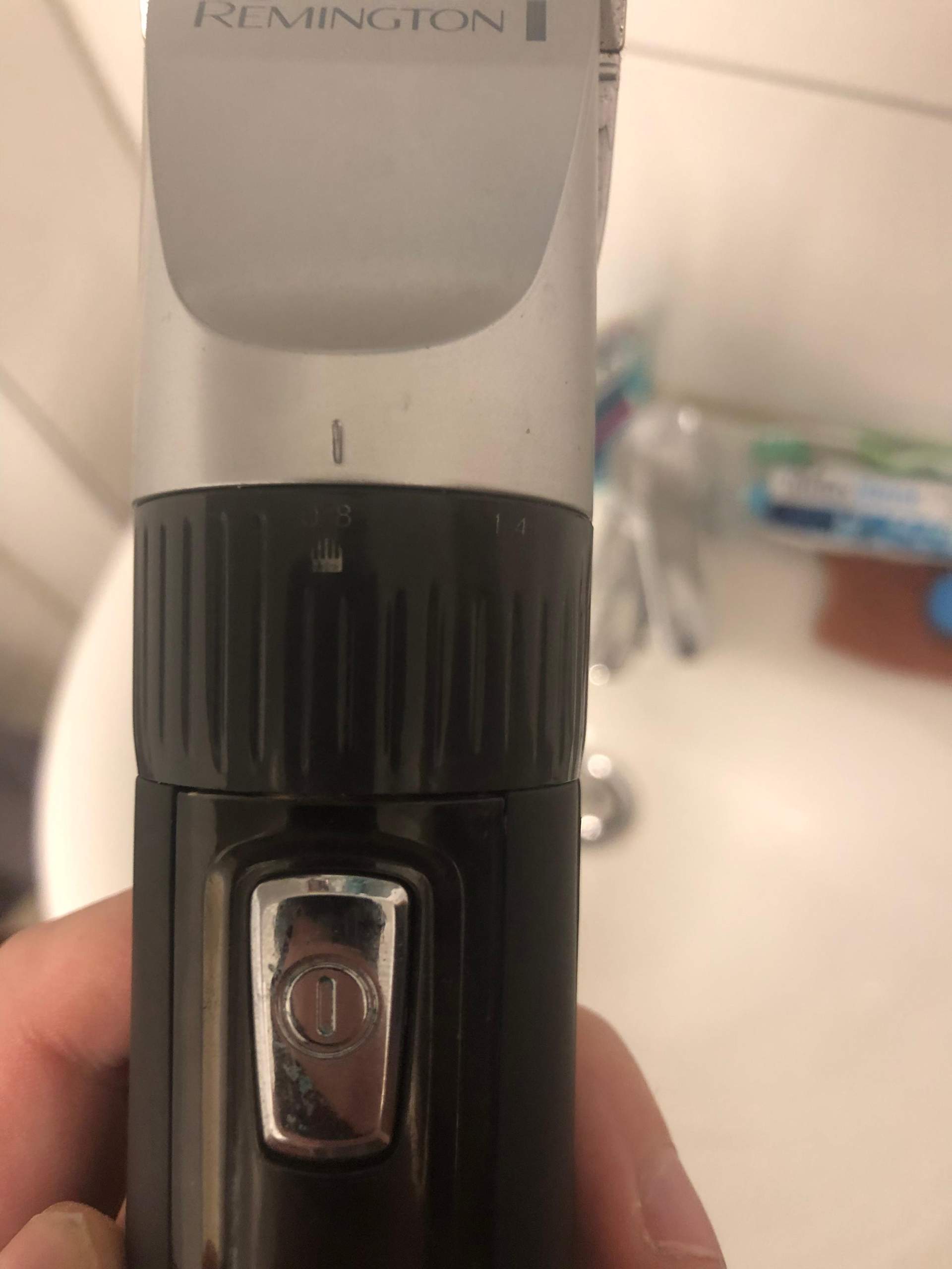Haare selbst rasieren? (Frisur, Haarschneidemaschine)