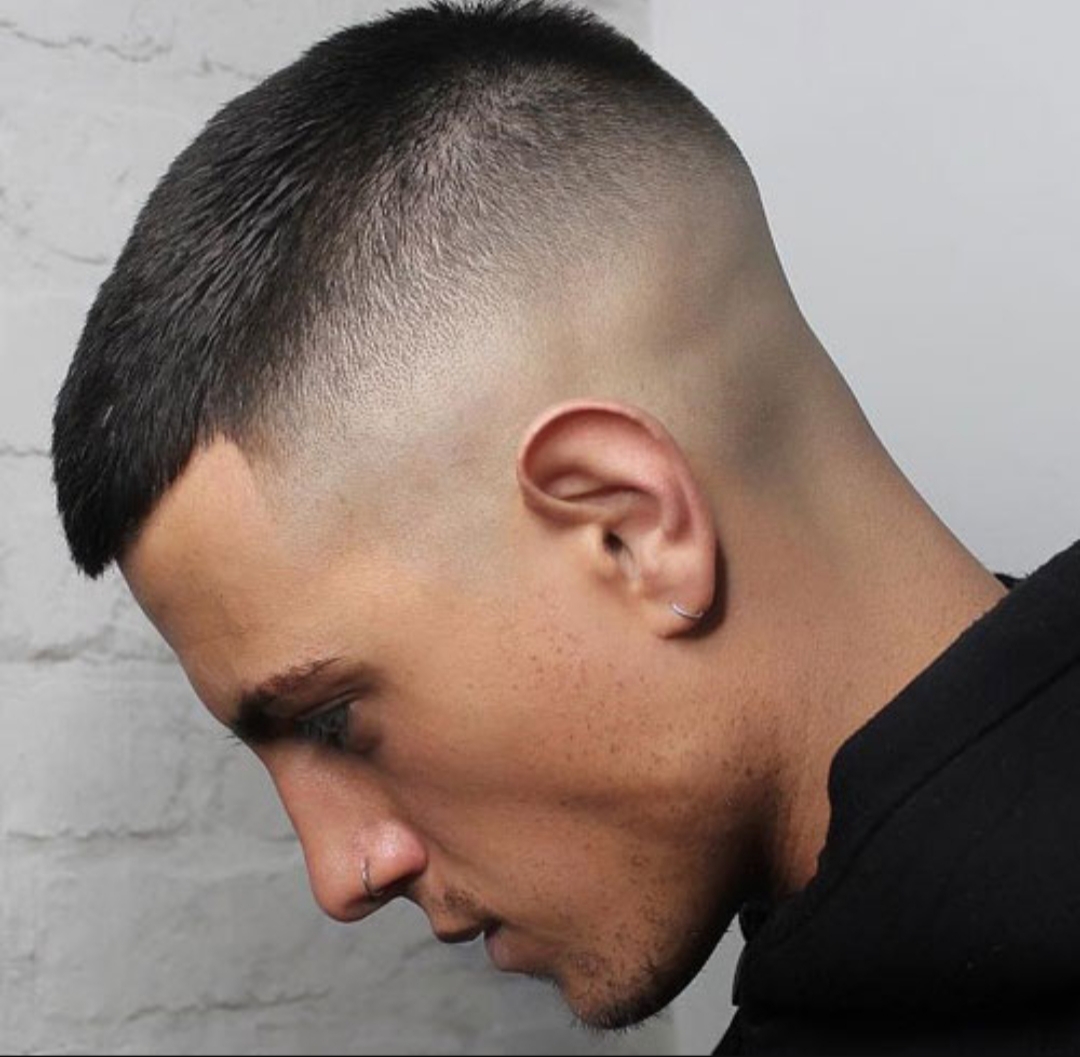Haare So Schneiden Lassen Frisur Glatze Buzzcut