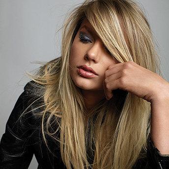 Haare Von Hellbraun In Aschblond Farben Frisur Friseur Farben