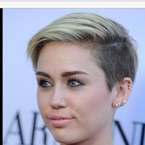 Miley Cyrus - (Haare, Frisur, neu)