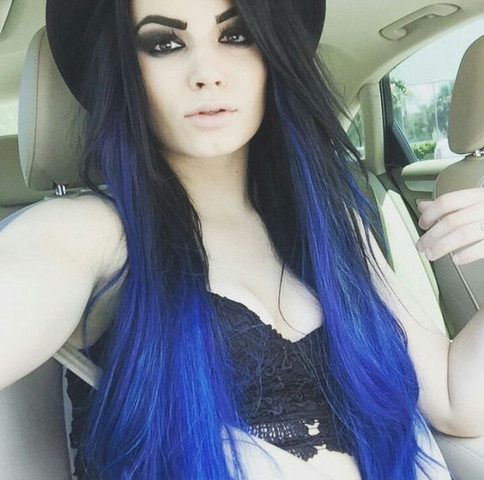 das ist eine der Haarfarben ich will sie für die Blau/Grüntöne nehmen... - (Haare, Farbe)