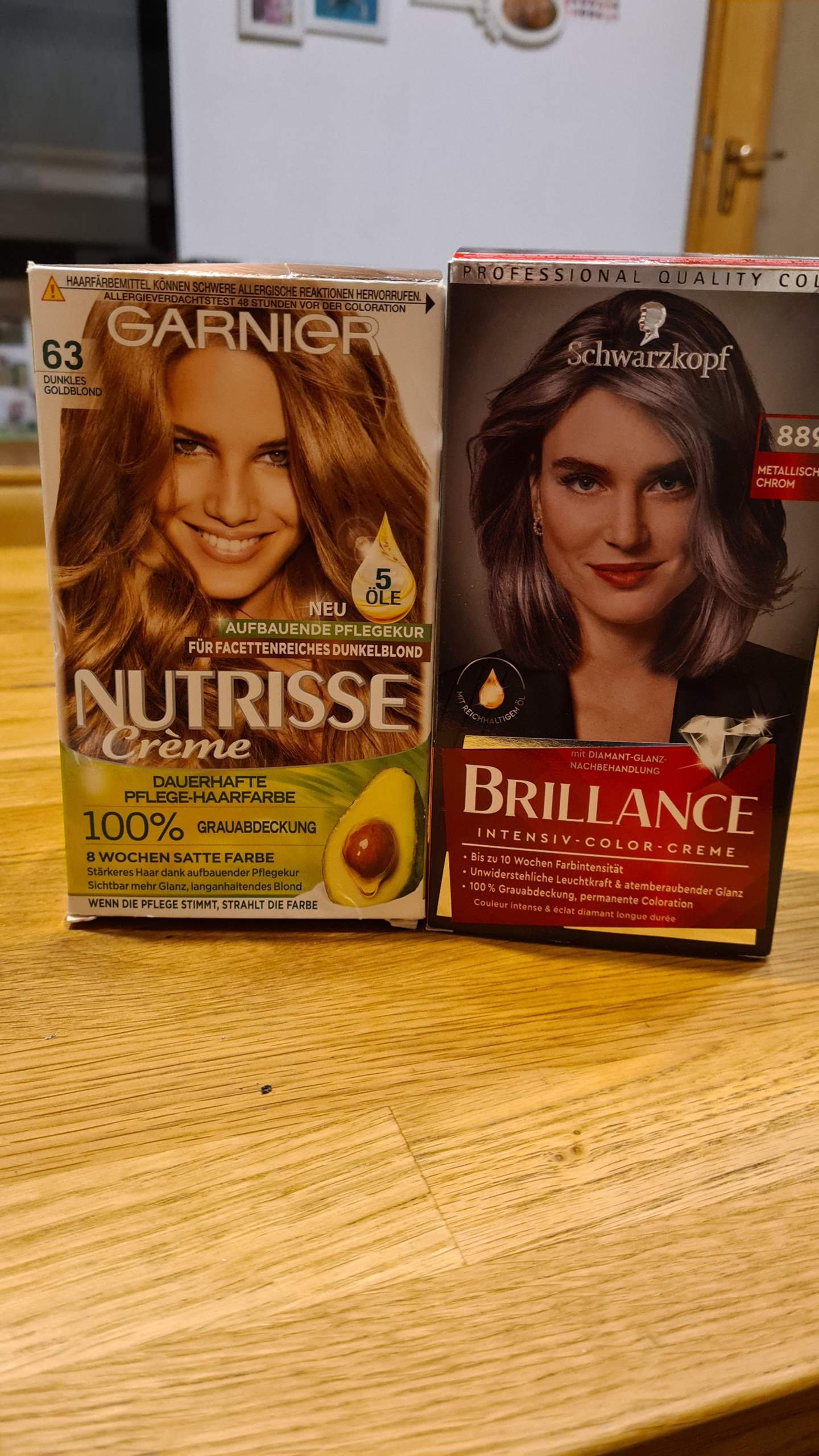 Haarfarbe mischen? (Farbe, Friseur, färben)